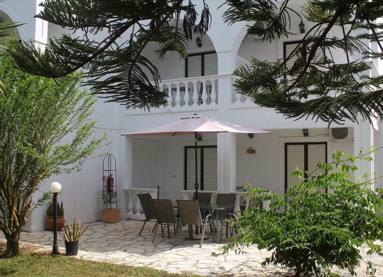 Rodis Studios Planos Exterior foto